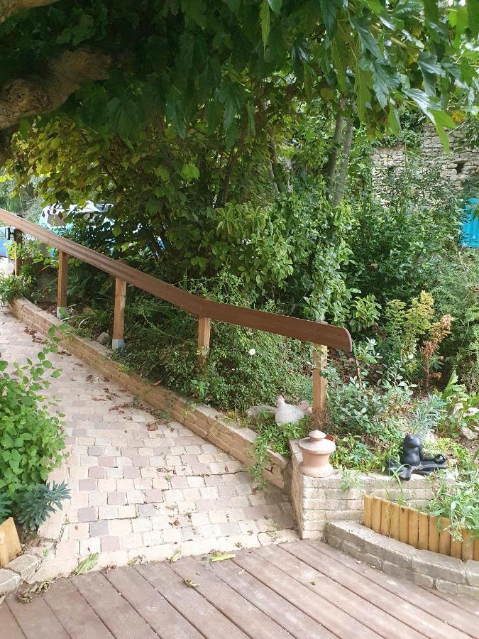 Saint-Christol-lès-Alès Monteze Paradis מראה חיצוני תמונה